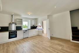Recently Renovated Duplex Apartement