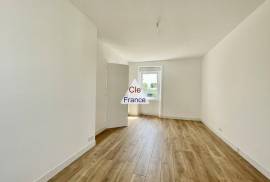 Recently Renovated Duplex Apartement