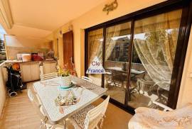 Appartement 2 Pieces Avec Terrasse A