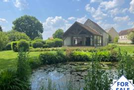 Exceptional Period Property with Lake and Garden