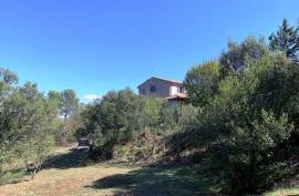 Detached Country House with Mountain Views
