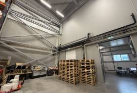 Commercial property in Riga city for rent 1.418€