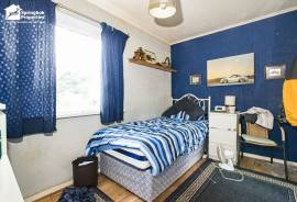 2 bedroom, Terraced House for sale