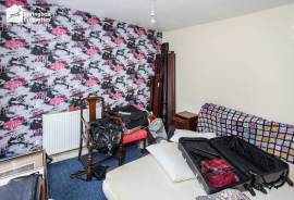 3 bedroom, Terraced House for sale