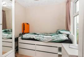 3 bedroom, Detached house for sale