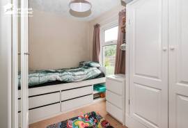 3 bedroom, Detached house for sale