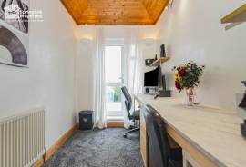 4 bedroom, Terraced House for sale