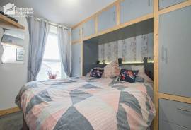 4 bedroom, Terraced House for sale