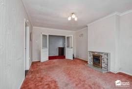 3 bedroom, Detached bungalow for sale