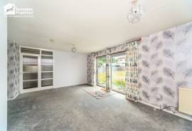 2 bedroom, Semi-detached bungalow for sale