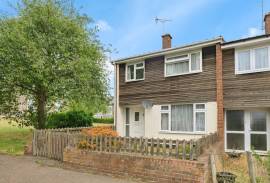 3 bedroom, End of terrace house for sale