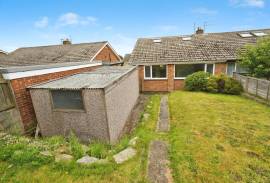 2 bedroom, Semi-detached bungalow for sale