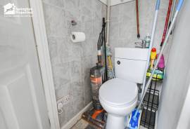 2 bedroom, Terraced House for sale