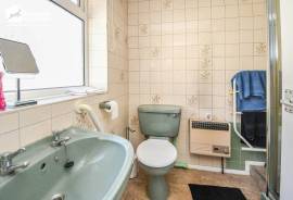 4 bedroom, Terraced House for sale