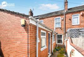 4 bedroom, Terraced House for sale