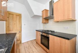 3 bedroom, End of terrace house for sale