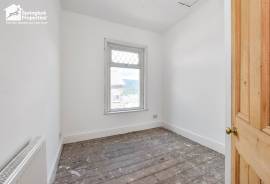 3 bedroom, End of terrace house for sale