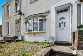 3 bedroom, Terraced House for sale