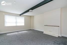 2 bedroom, Ground floor flat for sale