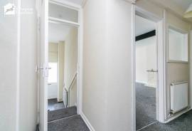 2 bedroom, Ground floor flat for sale