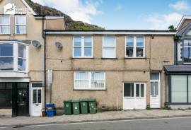 2 bedroom, Ground floor flat for sale