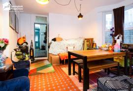 3 bedroom, Semi-detached house for sale