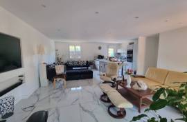 5 room, 110m2 House for sale in Pezenas - 285 000 € *