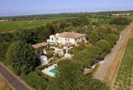 3 room, 75m2 Apartment for sale in Alignan du vent - 270 000 € *