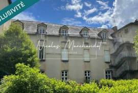Ensemble immobilier d’exception à réhabiliter – Hyper-centre de Rodez – 3 720 m² bâtis + jardin