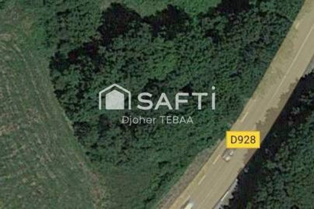 Terrain de loisirs de 750 m²