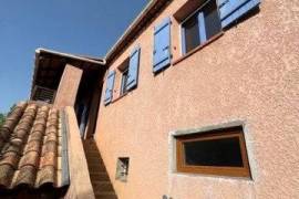 Bas de villa T3 avec jardin- Saint maximun
