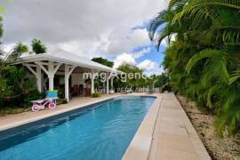Magnifique Villa + piscine à Saint-François - 4 pièces - 146m²