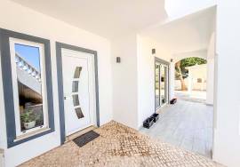 Renovated Villa with Sea View