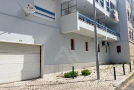 Apartamento T1 com Vista Mar no Magoito