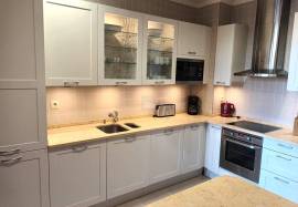 Luxury 3-Bedroom Apartment with Pool Views in The Residences, Vilamoura