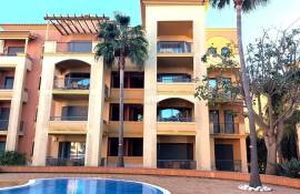 Luxury 3-Bedroom Apartment with Pool Views in The Residences, Vilamoura