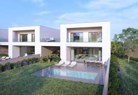 Contemporary style 4 bedroom villas with swimming pool near Vilamoura/Vila Sol
