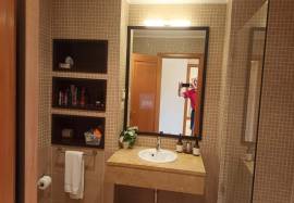 Top Floor 2-Bedroom Apartment with Stunning Views in Vilamoura