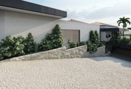 2-Bedroom Quinta with Sea Views with Approved Project