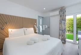 4 Bedroom Villa with Pool near Golf, Vilamoura