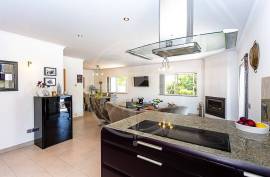 Tavira 4 + bedroom family villa with pool, garden, views & extraordinary basement