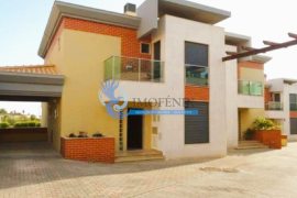 4 bedroom villa with swimming pool for rent by the year - Albufeira