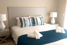 2 bedroom townhouse available for annual rental - Pêra