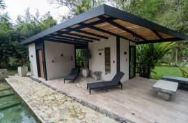 Casa de Río La Calamuchita Bed & Breakfast Villa For Sale in Pereira