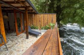 Casa de Río La Calamuchita Bed & Breakfast Villa For Sale in Pereira