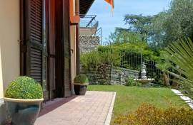 Luxury 2 bed Apartment for Sale in Menaggio Como Lombardy