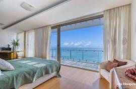 Exclusive Ocean Front Villa in Praia da Luz