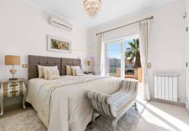 4 Bedroom Villa Close to Boavista Golf & Spa, Lagos 4 Bedroom Villa Close to Boavista Golf & Spa, Lagos