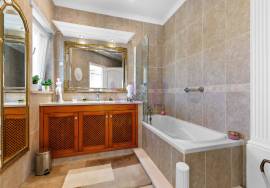 4 Bedroom Villa Close to Boavista Golf & Spa, Lagos 4 Bedroom Villa Close to Boavista Golf & Spa, Lagos