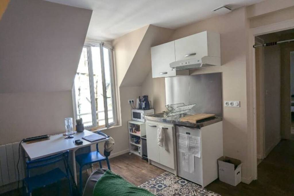 Flats / Apartments for rent - 2 rooms - 37 m2 - PLOERMEL - (56800)
